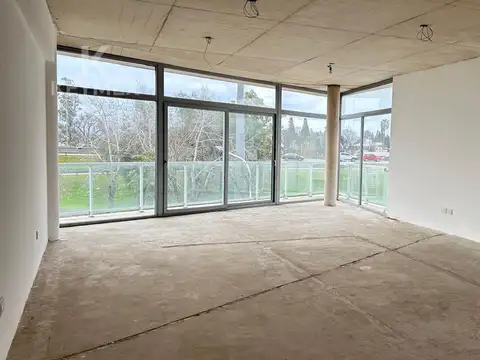 Oficina en Venta al Norte