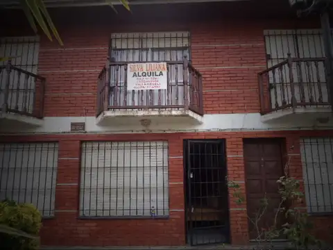 Casa en Alquiler Temporal con 1 cochera