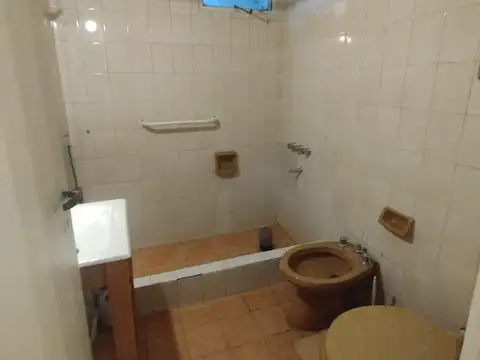 Depto Tipo Casa en Venta al Este