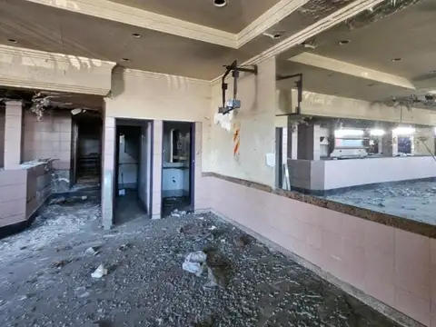 Local en Venta 55 años