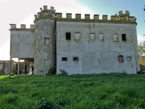 Local en Venta en Quequen, USD 175.000