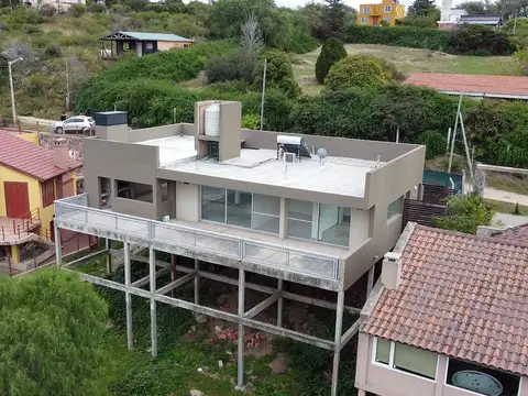 Casa en Venta en Villa Parque Siquiman, USD 129.000