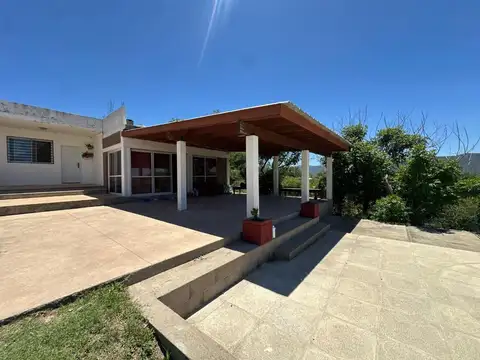 Venta Casa 2 Dormitorios Mirador del Lago