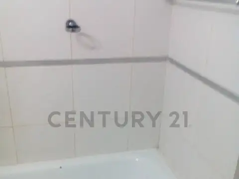 VENTA 2 AMIENTES CON TERRAZA EXCLUSIVA Y PARRILLA BALLESTER