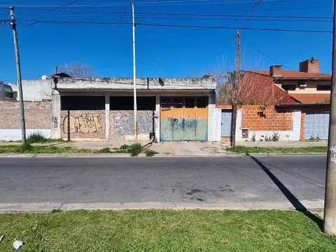 Terreno en Venta en Isidro Casanova, USD 110.000