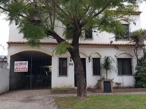 Casa en Venta en Quilmes Oeste