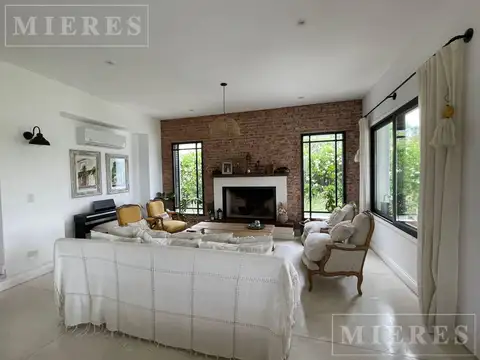 Casa en alquiler temporario en Santa Teresa, Villa Nueva