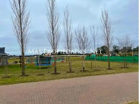 Terreno en Venta 20  mts Frente