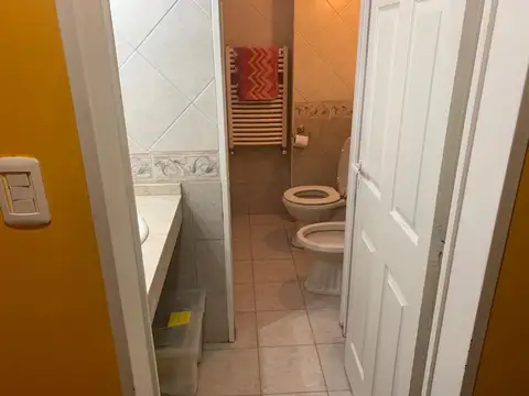 EN VENTA EXCELENTE PROPIEDAD EN BARRIO CERRADO CIUDAD JARDIN DE 2 PLANTAS - FICHA 9134