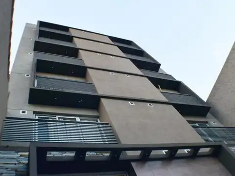 2° Rivadavia 15700, Piso PB