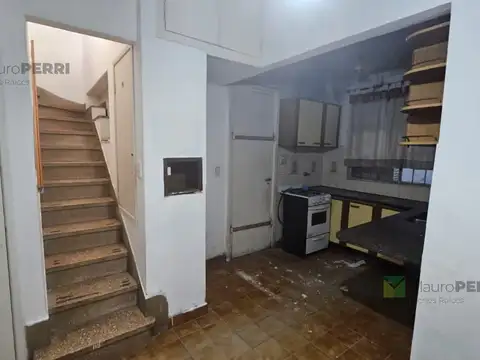 Depto Tipo Casa en Venta 50 años