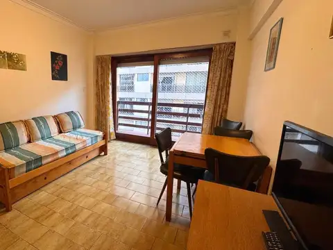 Venta Dpto 2 Ambientes Frente Balcon La Perla