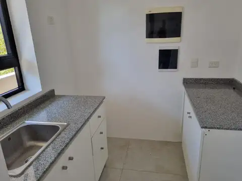 Departamento en Alquiler con 1 cocheras