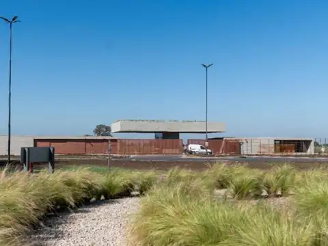 Terreno en Venta 20  mts Frente