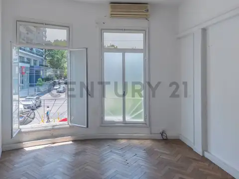 Oficina en Venta 31 años