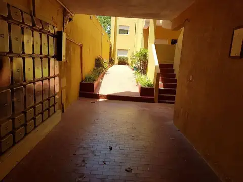 32bis e/ 1 y Avenida Costanera