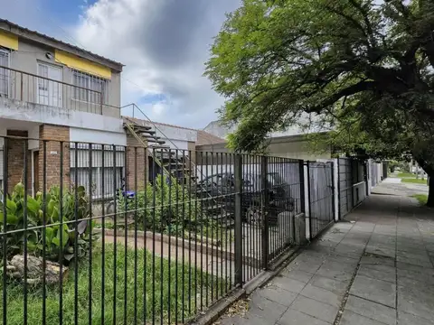 Venta casa cuatro habitaciones Ituzaingo lado norte