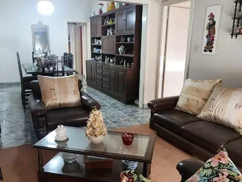 Depto Tipo Casa en Venta en Virreyes, USD 190.000