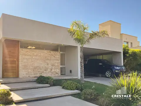 Venta Casa 4 dormitorios San Sebastián Funes