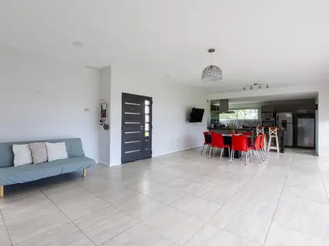 VENTA Casa en Barrio Parque La Armonía - Los Eucaliptus