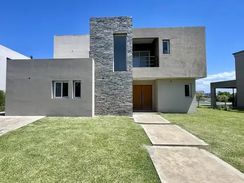 CANTON NORTE BELEN DE ESCOBAR al 400