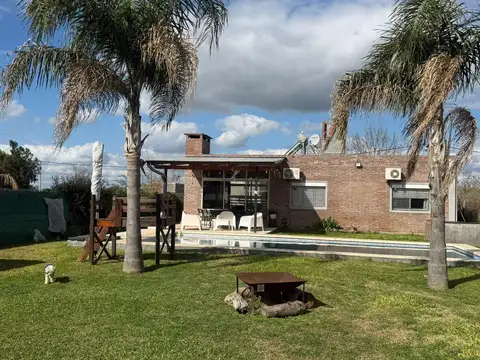 VENTA Casa en GUARANIES 1500, ACEQUIAS DEL AIRE, ROLDAN