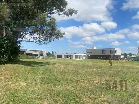 Terreno en Venta en Countries y Barrios Cerrados en Esteban Echeverria, USD 65.000
