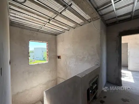 CASA EN VENTA EN EL CANTON PUERTO - MAROTO PROPIEDADES