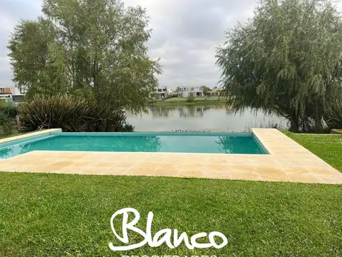 Casa en Venta en El Canton, USD 630.000