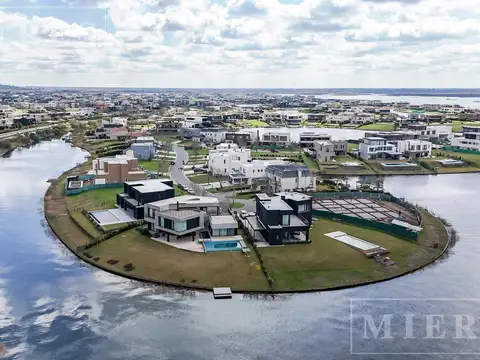 Terreno en Venta en Puertos - Barrio Amarras, USD 270.000