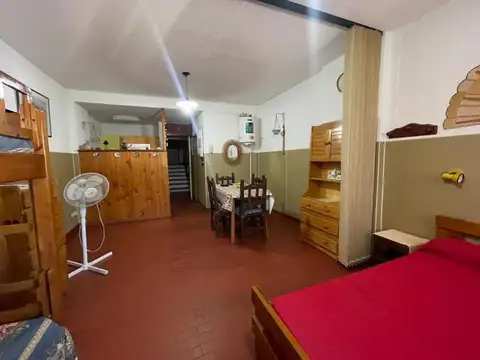 San Juan 3300, Piso 2