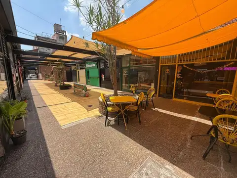 Locales en Alquiler -  Centro de Villa Balester