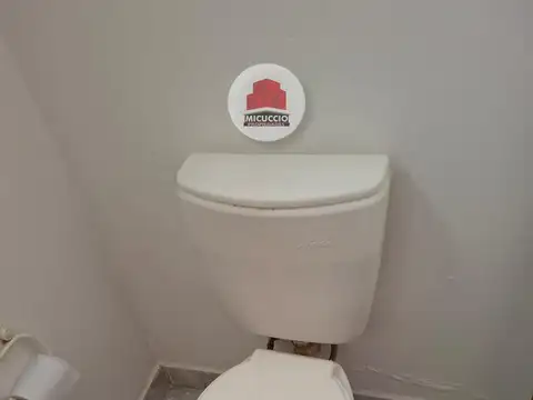 Local tipo depósito en alquiler | Chacabuco N°1730 | Ing. Maschwitz