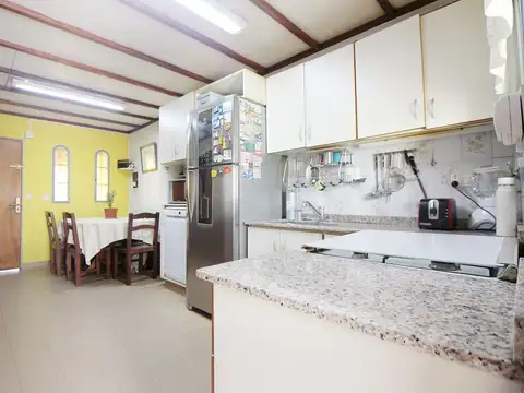 Casa en Venta en Olivos, USD 235.000