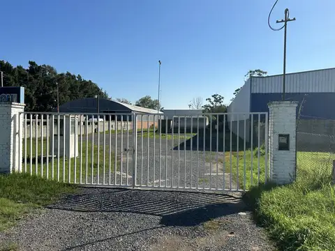 venta lote con galpon y tanque sisterna combustible