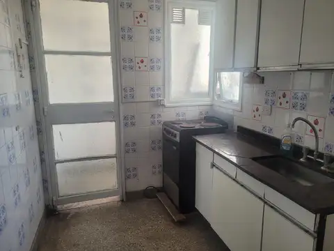 Departamento en Alquiler en Flores, $ 470.000