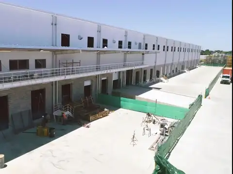 Depósito AAA en Esteban Echeverria