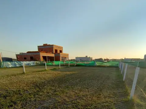 Terreno en venta - 320Mts2 - Domselaar Chico