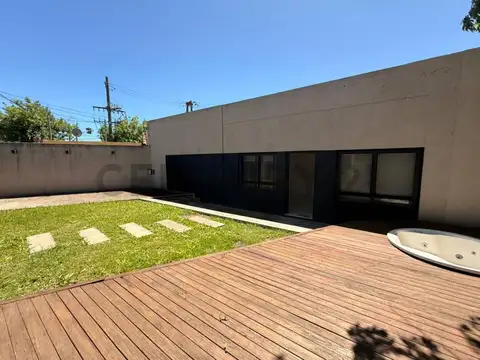 VENTA CASA EN M.B GONNET