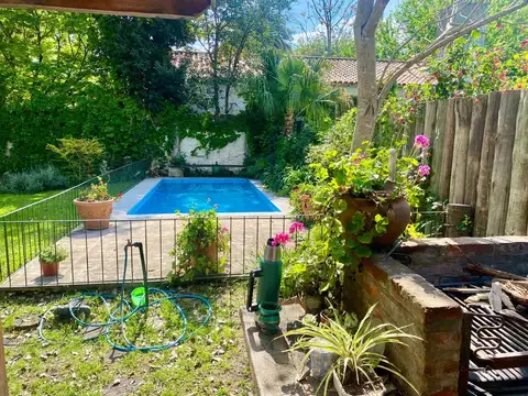 Casa en alquiler de verano en Barrio Cerrado "Las Magnolias"