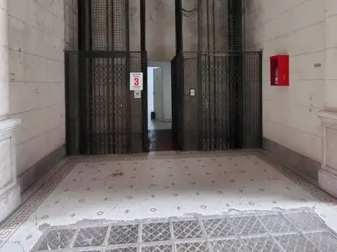 Oficina en Alquiler en San Nicolás, $ 200.000