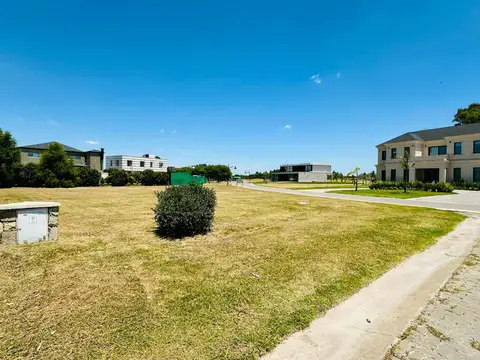 La Providencia Country Club 100