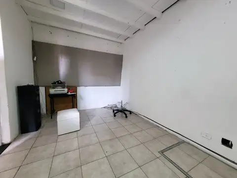 Depto Tipo Casa en Venta en Almagro, USD 180.000