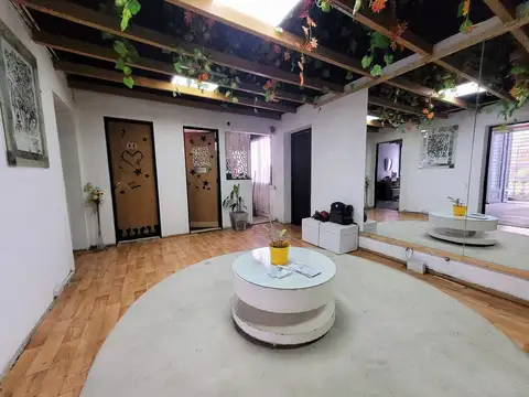 Sanchez de Loria al 700