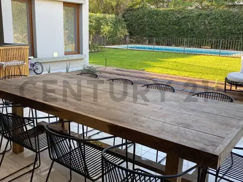 Excelente Casa en Barrio Cerrado Windbells  -  Buenaventura