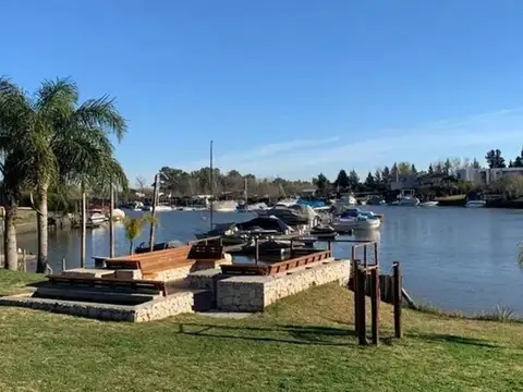 Terreno en Venta en Benavidez, USD 200.000