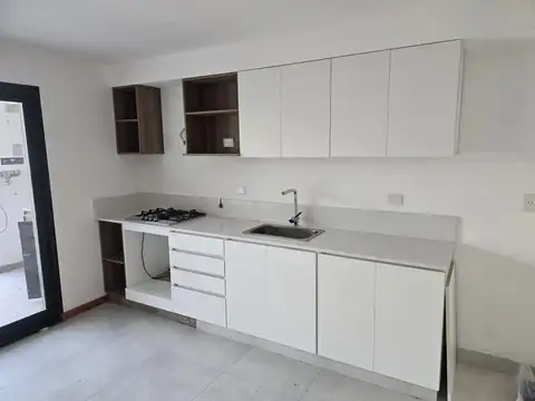 Casa en Venta en Villa Adelina, USD 295.000