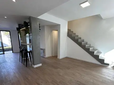 CASA A ESTRENAR 4 AMBIENTES