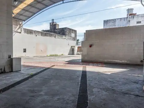 Galpón en Banfield Oeste