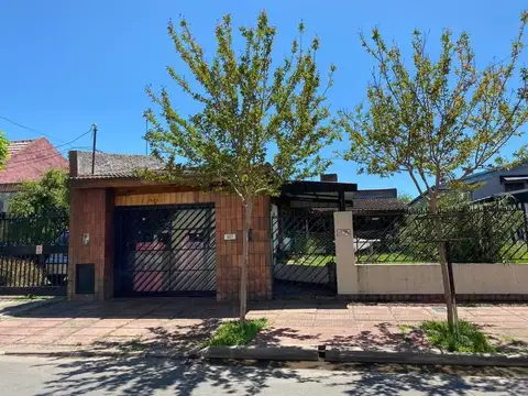 Venta Casa - Pilar Centro